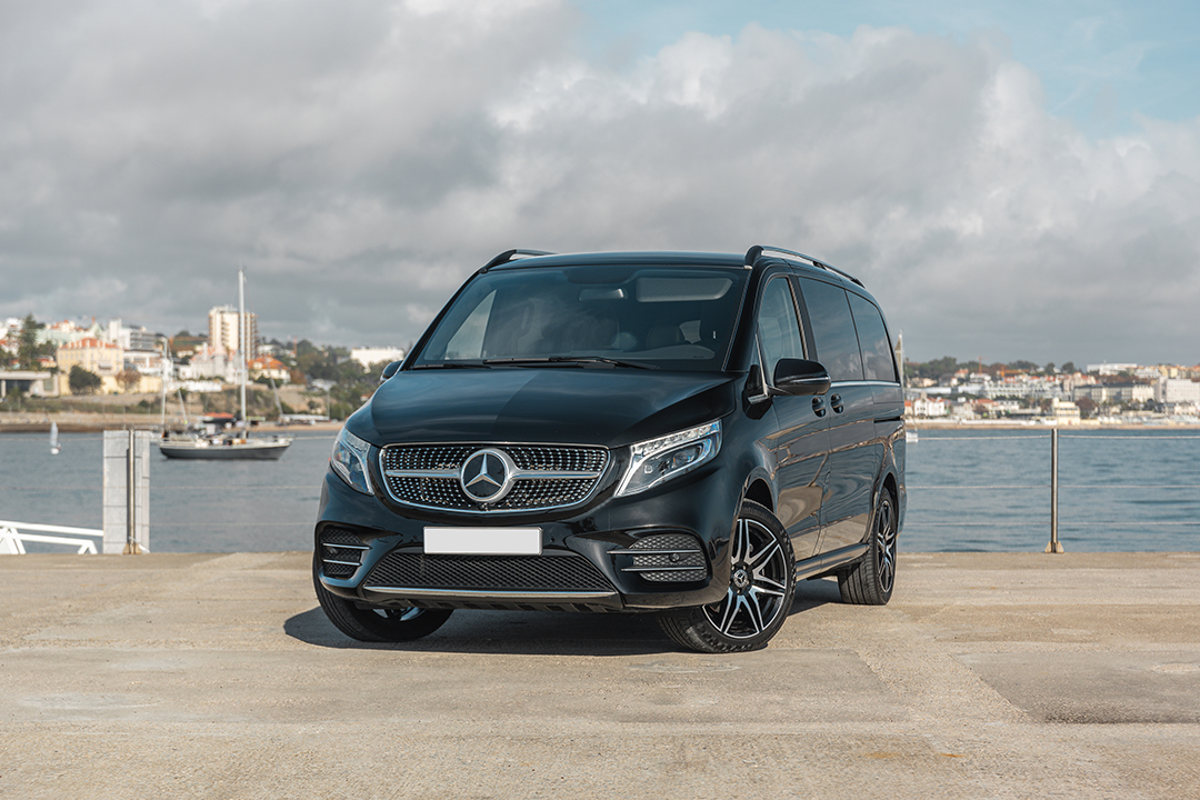 Mercedes-Benz V300 AMG